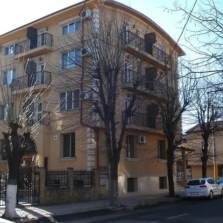 Edel 3* Constança