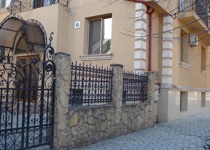 Edel ゲストハウス コンスタンツァ